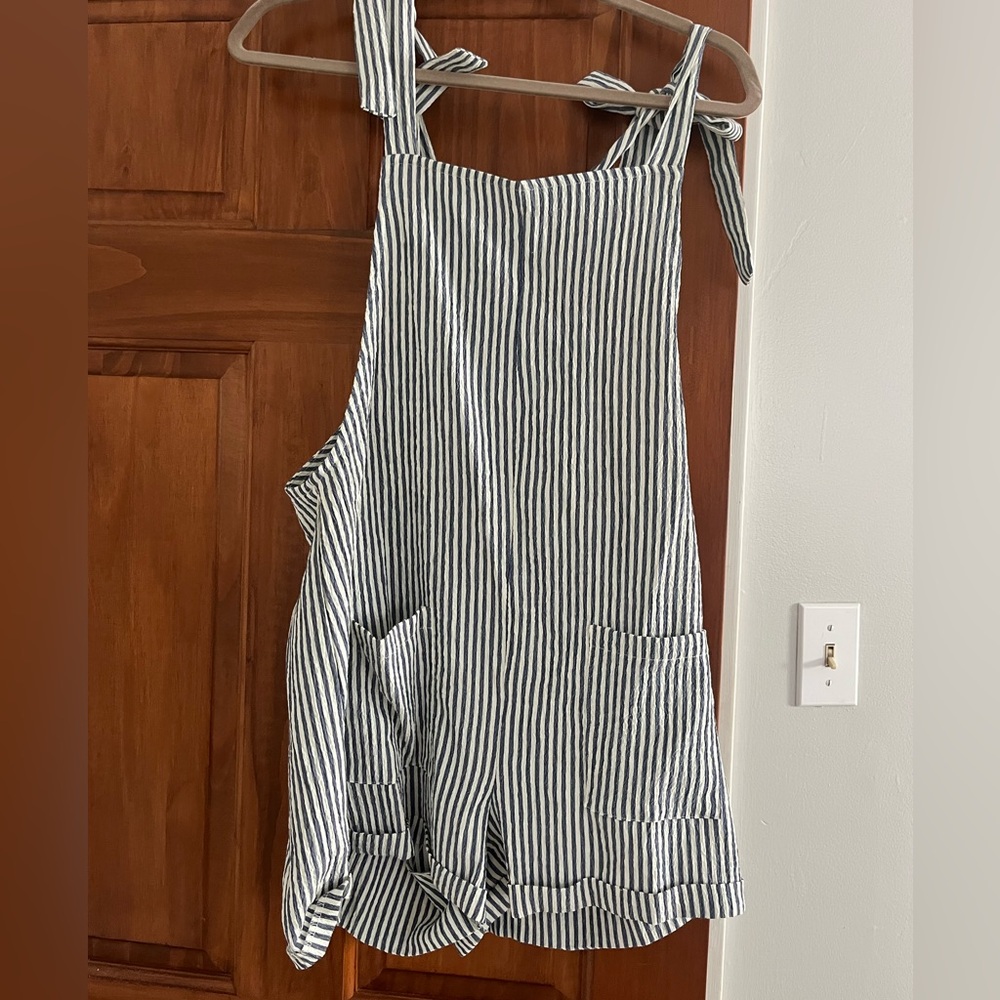 Lulus romper